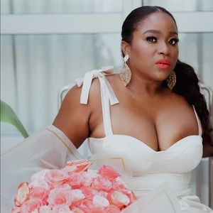 Meet your Posher, Adjannie